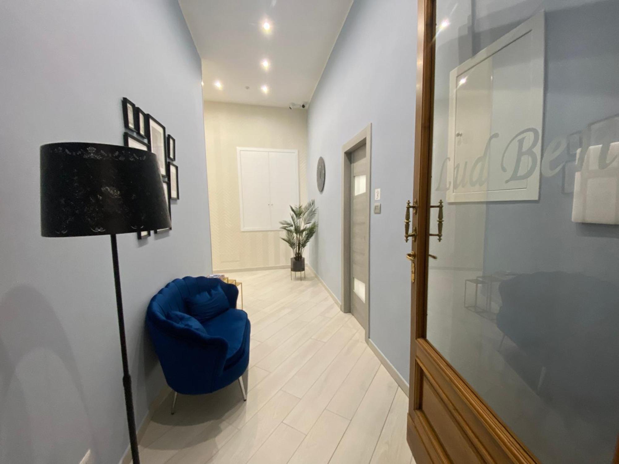 Ludben Dante Hotel Naples Luaran gambar