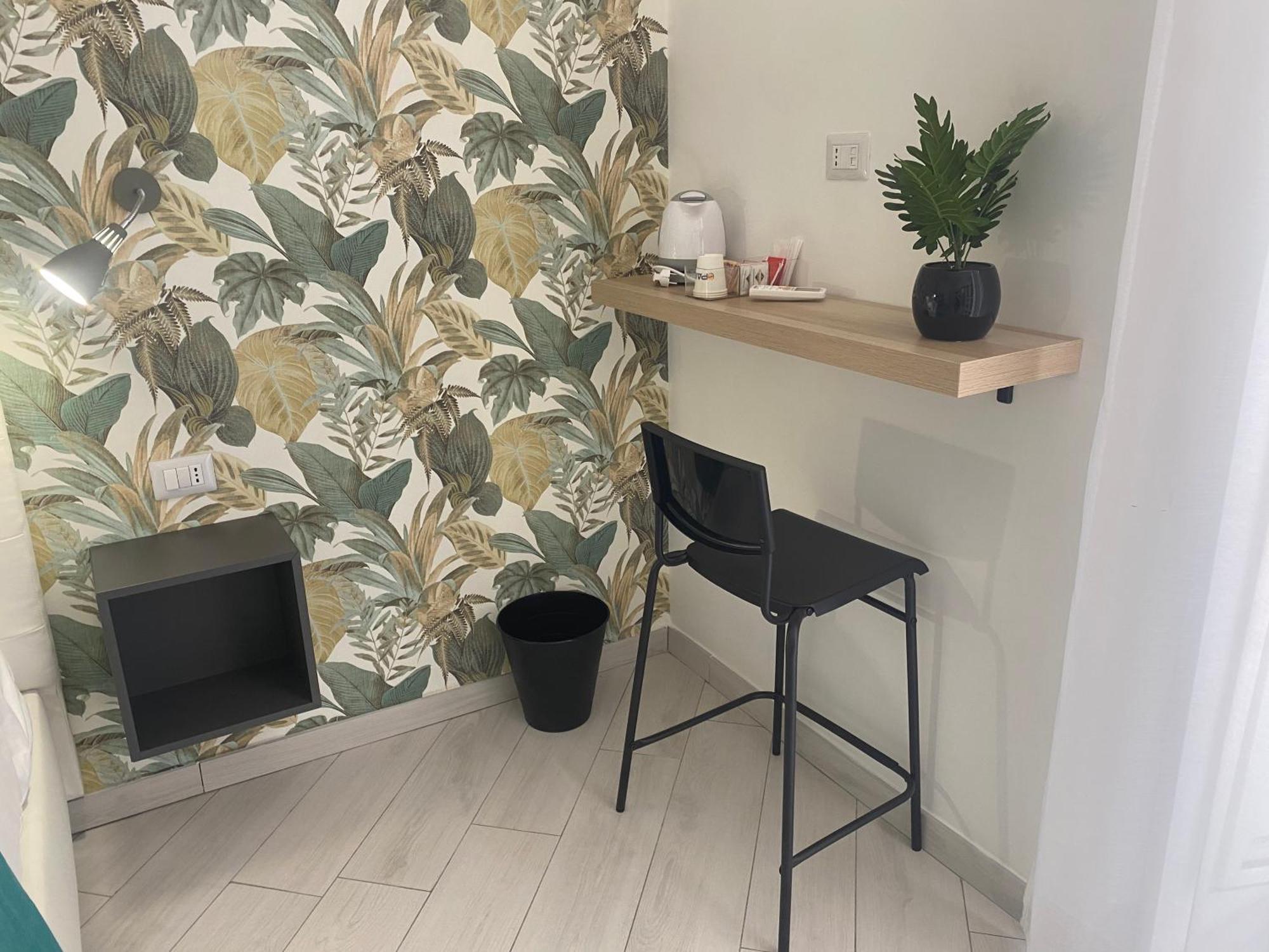 Ludben Dante Hotel Naples Luaran gambar