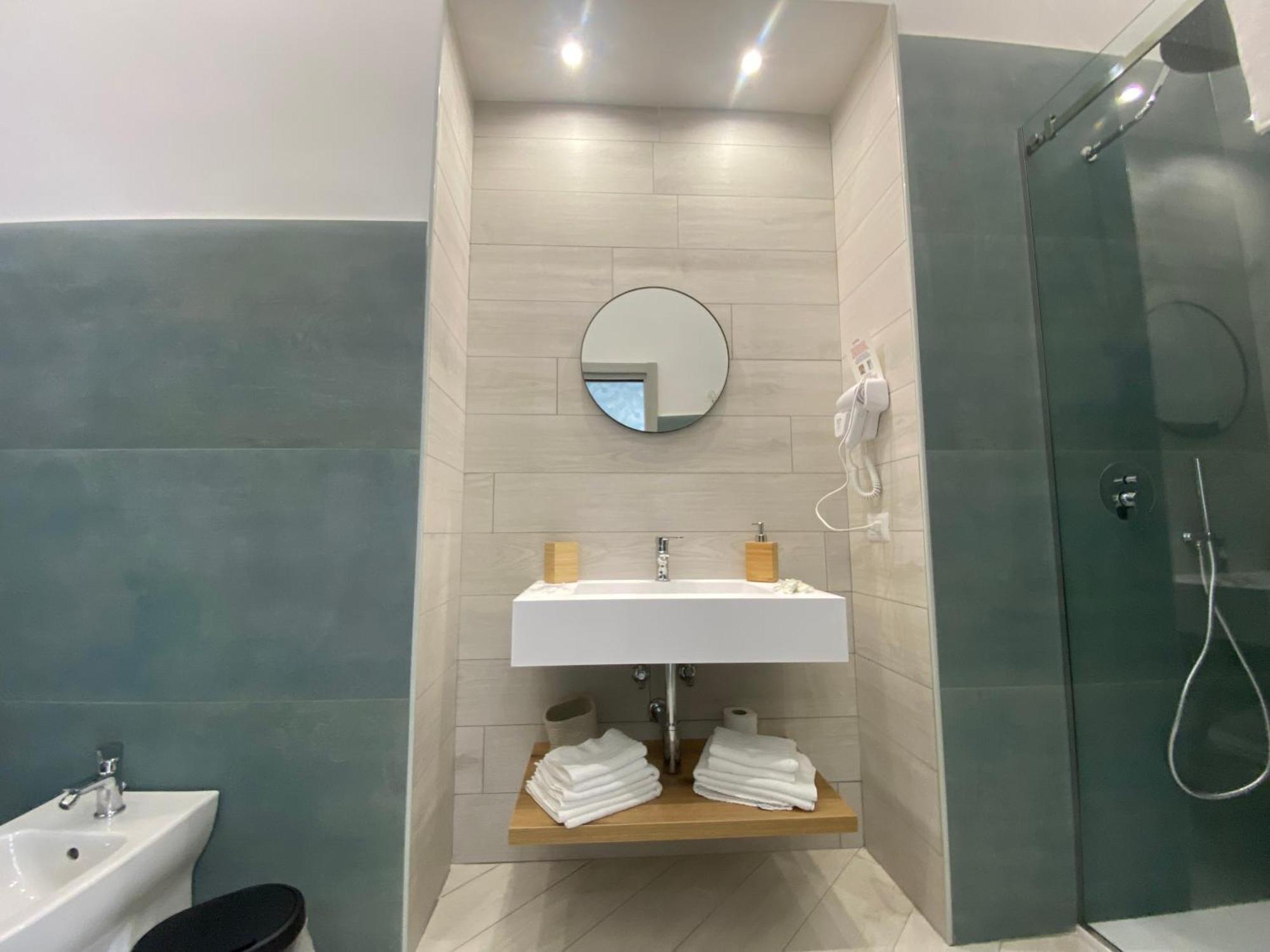 Ludben Dante Hotel Naples Luaran gambar